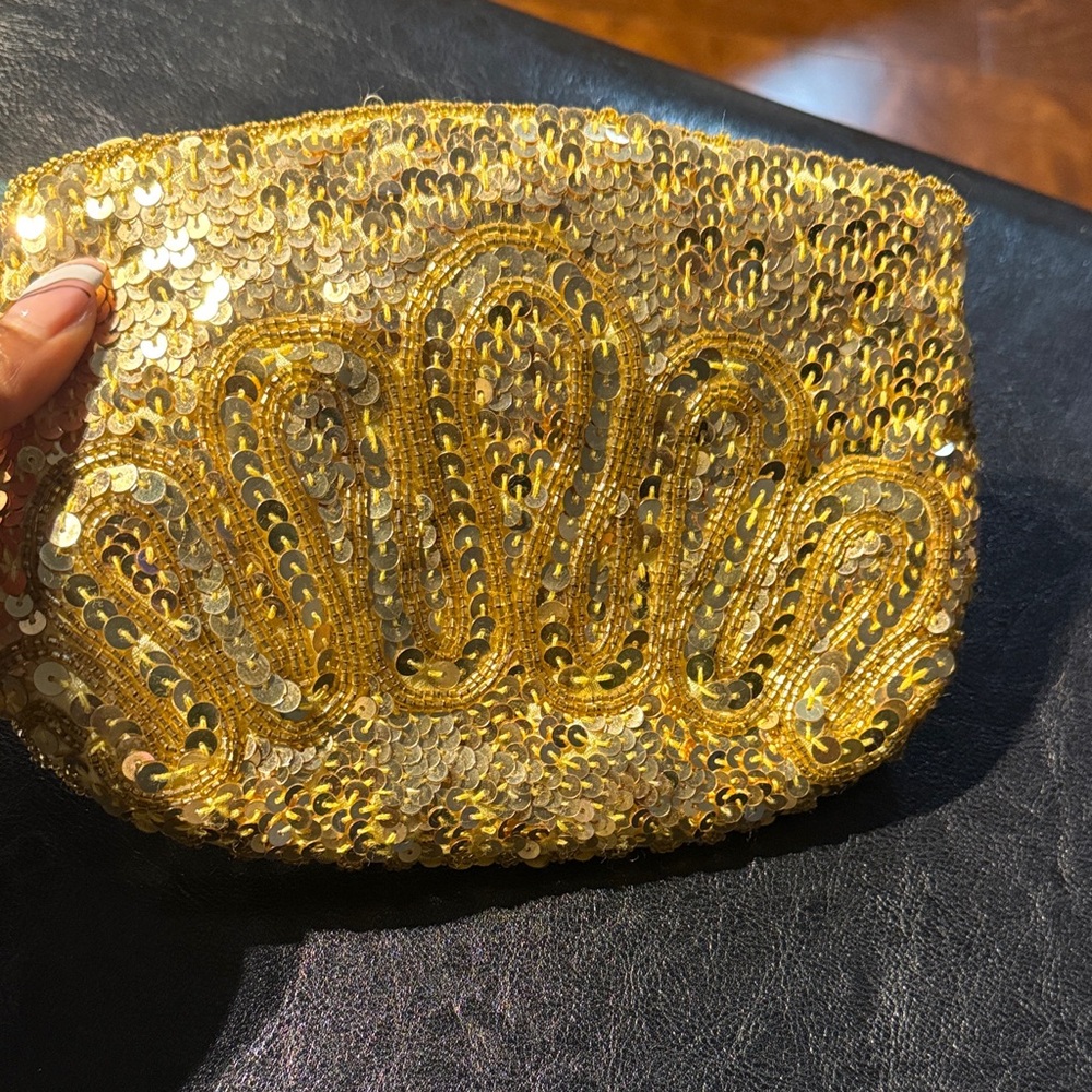 Vintage Carla Marchi Gold Sequin Clutch